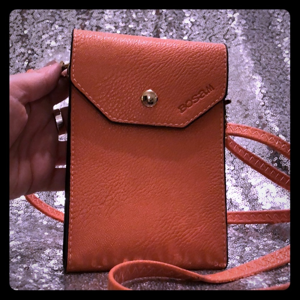 👜Bundle Sale! Cellphone purse-